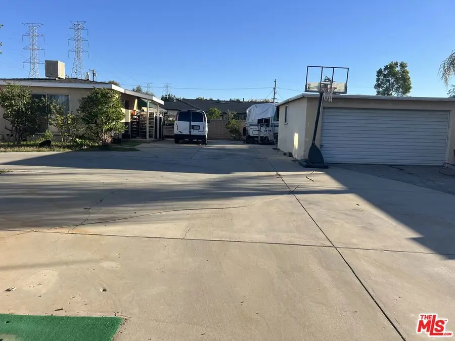 9278 Kewen Avenue, Sun Valley, CA 91352 - Image #3