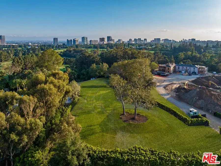 150 S Carolwood Drive, Los Angeles, CA 90077 - #2