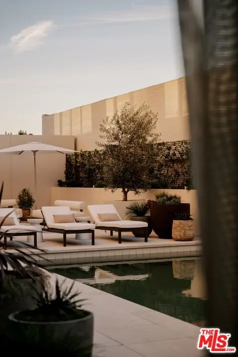 9900 S Santa Monica Boulevard #2F, Beverly Hills, CA 90212 - Image #3