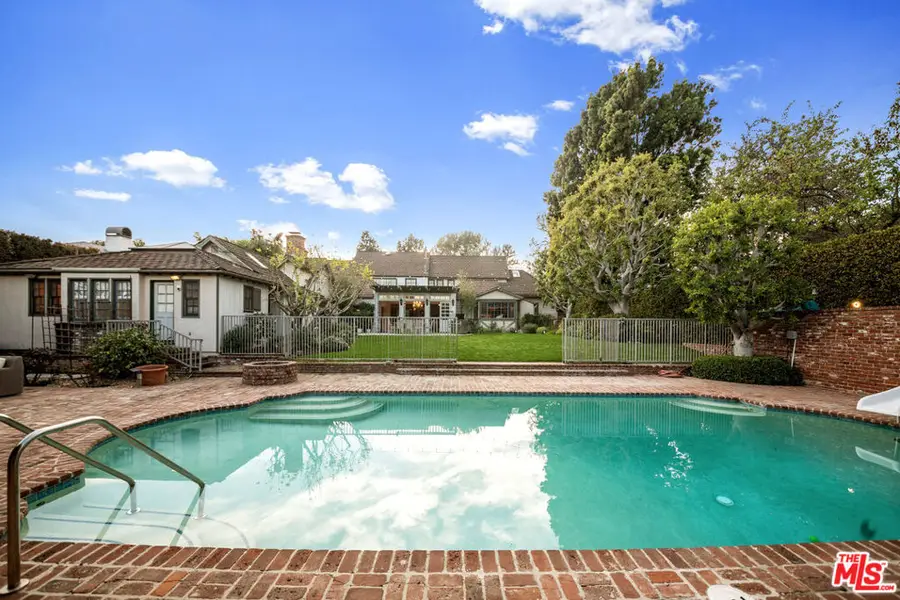 708 N Sierra Drive, Beverly Hills, CA 90210 - Image #3