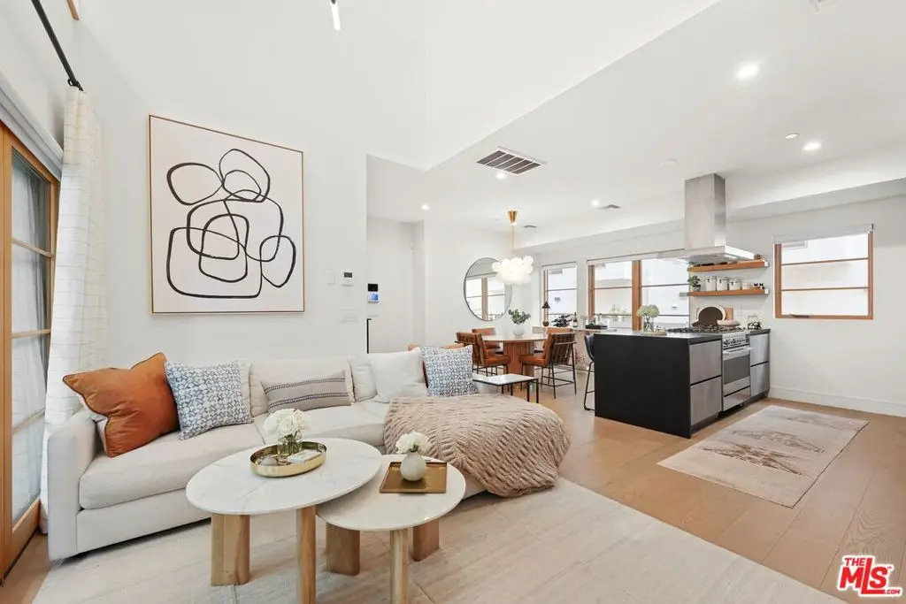 1035 N Vista Street, West Hollywood, CA 90046 - Image #1