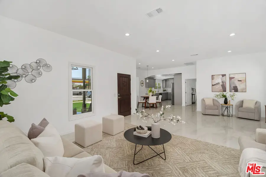 696 E 9th Street, Upland, CA 91786 - Image #2