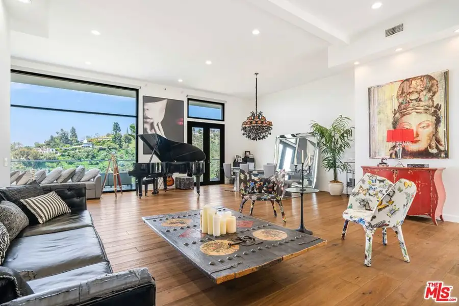 1441 Summitridge Drive, Beverly Hills, CA 90210 - Image #3