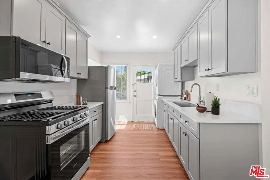 3968 Tilden Avenue, Culver City, CA 90232 - Image #2