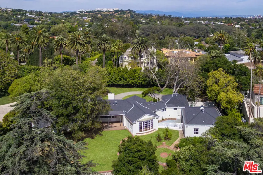 7 Oakmont Drive, Los Angeles, CA 90049 - #2