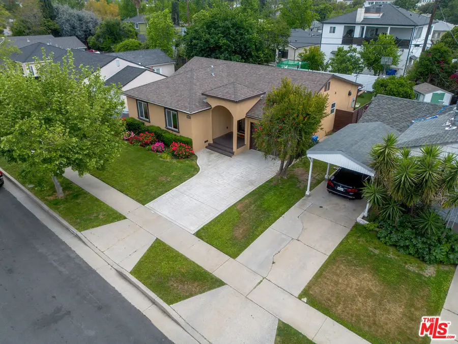 17448 Collins Street, Encino, CA 91316 - Image #2