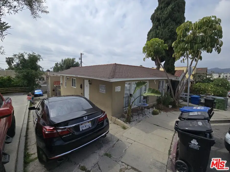 857 Serrano Place, Los Angeles, CA 90029 - Image #2