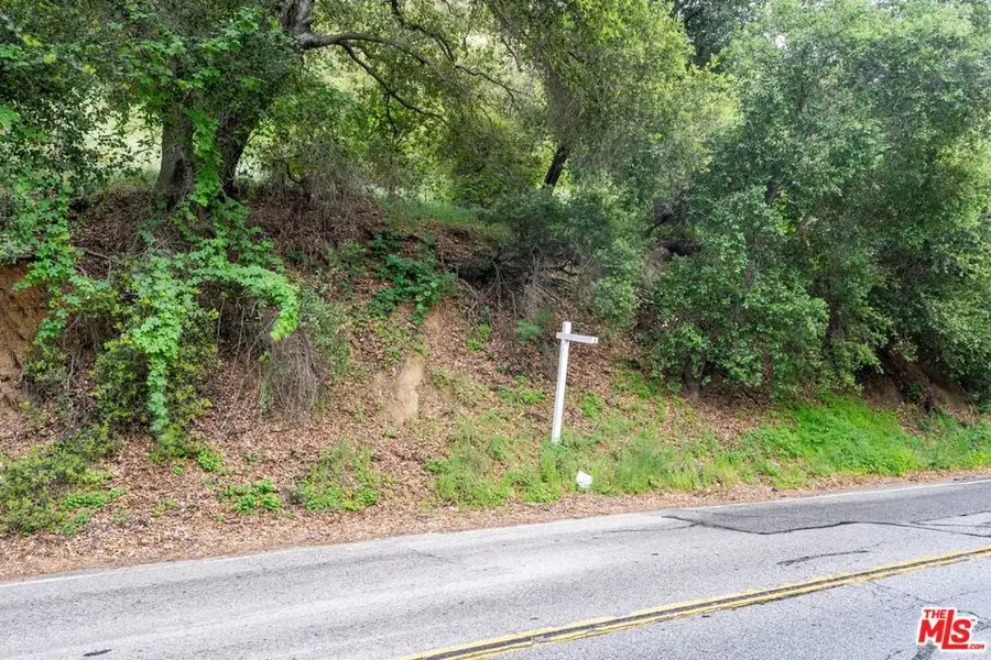 3374 Old Topanga Canyon Road, Calabasas, CA 90290 - Image #2