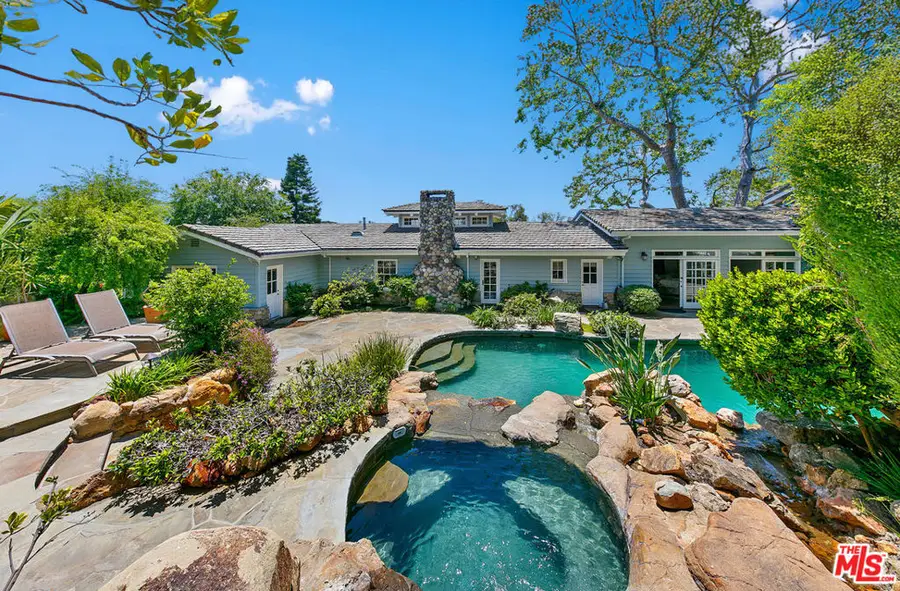 33269 Mulholland Highway, Malibu, CA 90265 - Image #3