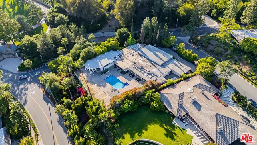 430 Robert Lane, Beverly Hills, CA 90210 - Image #3