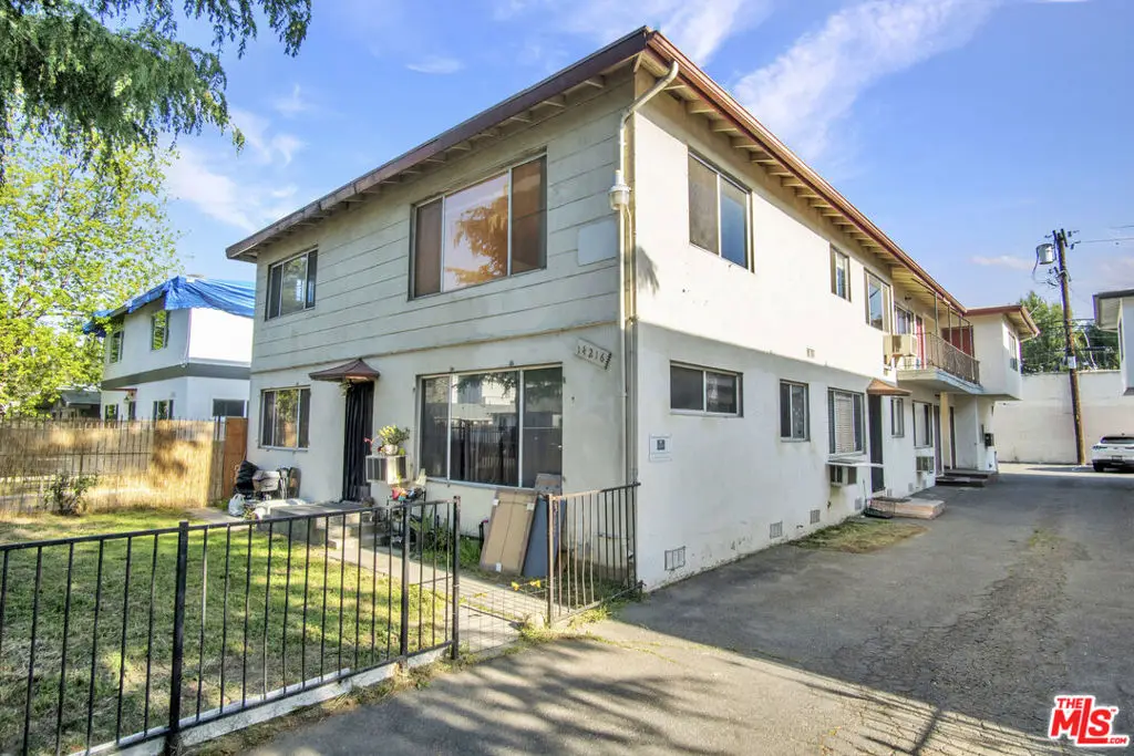 14216 Calvert Street, Van Nuys, CA 91401 - Image #1