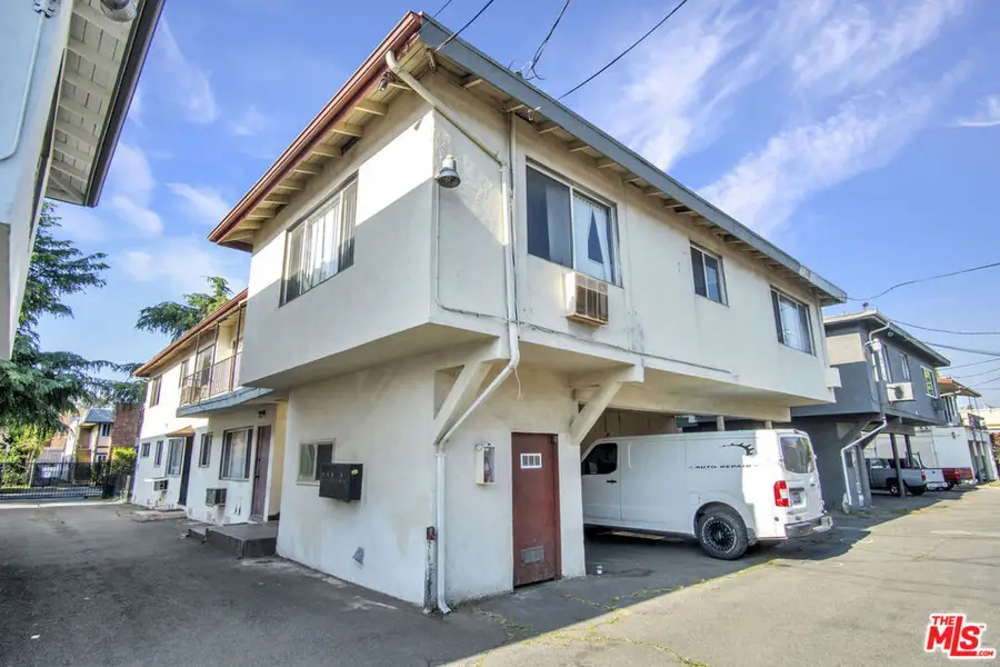 14216 Calvert Street, Van Nuys, CA 91401 - Image #3