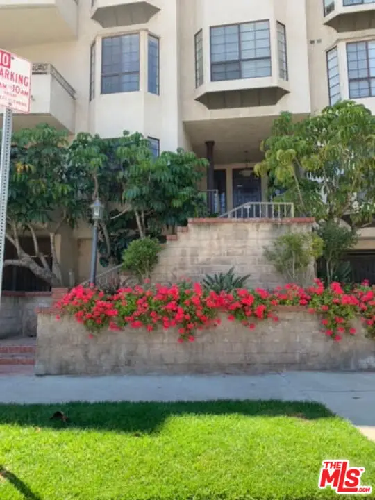 4707 Willis Avenue #110, Sherman Oaks, CA 91403 - Image #2