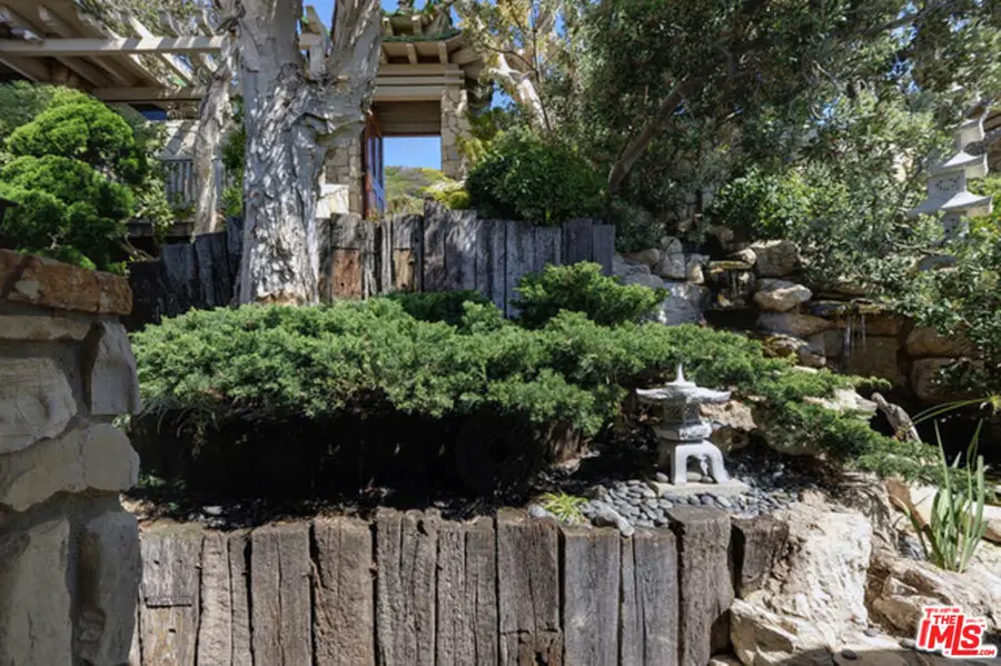 18842 Topanga Beach Drive, Malibu, CA 90265 - Image #2