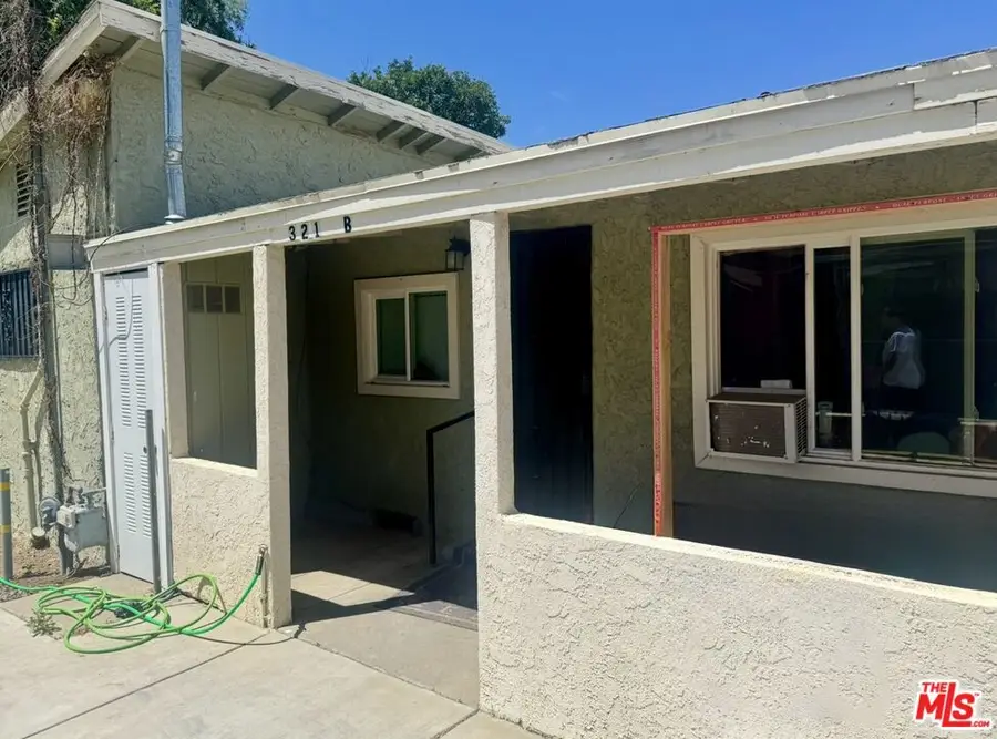 321 W Minarets Avenue, Fresno, CA 93650 - Image #3