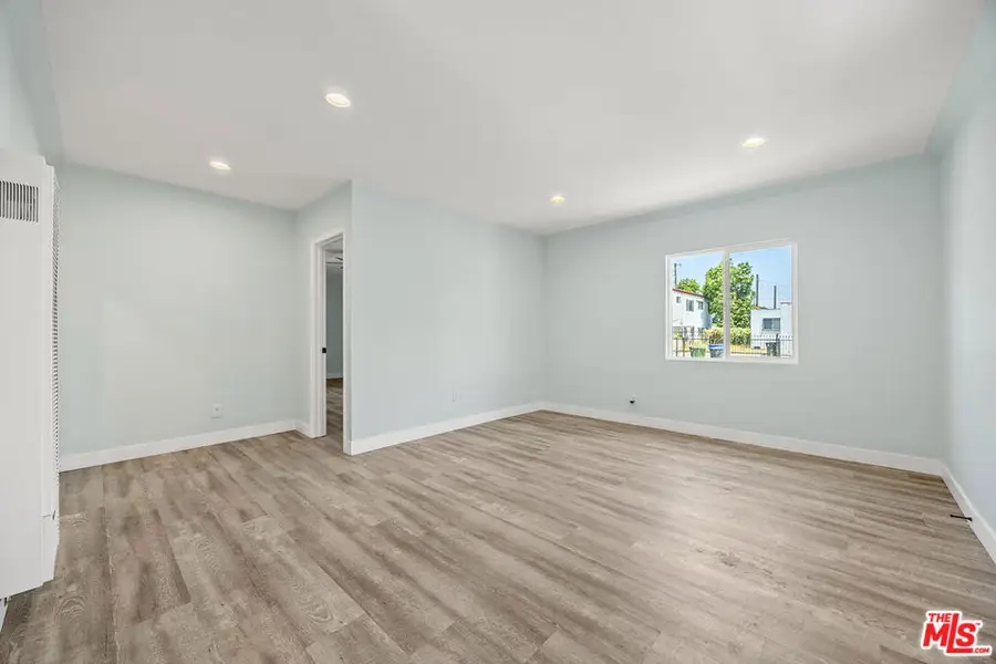 318 E 50th Street, Los Angeles, CA 90011 - Image #3