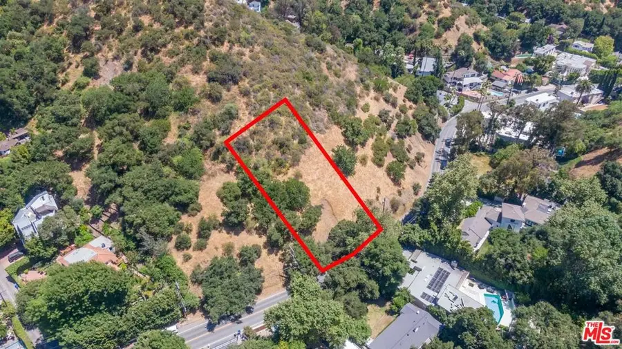 2250 Benedict Canyon Drive, Beverly Hills, CA 90210 - #2