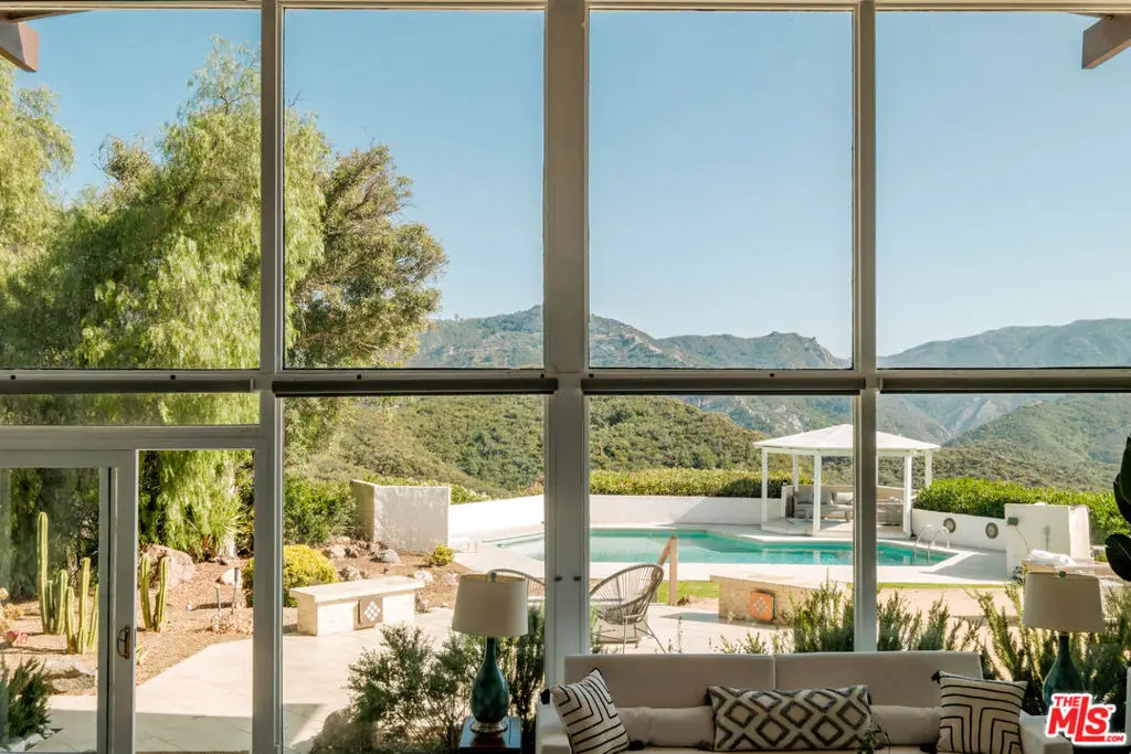 26094 Mulholland Highway, Calabasas, CA 91302 - Image #1