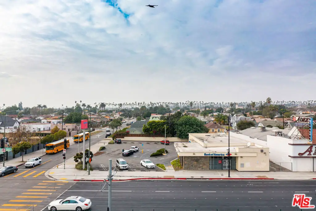 5471 Crenshaw Boulevard, Los Angeles, CA 90043 - Image #1