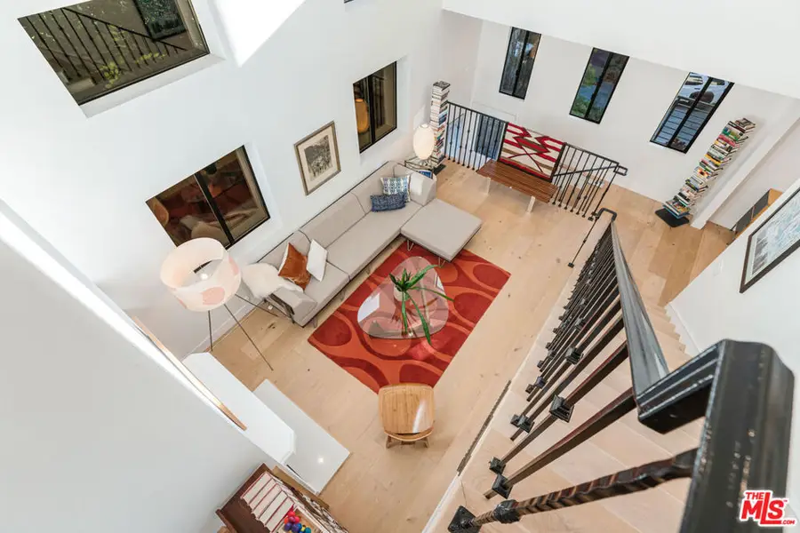 3850 Udell Court, Los Angeles, CA 90027 - Image #3