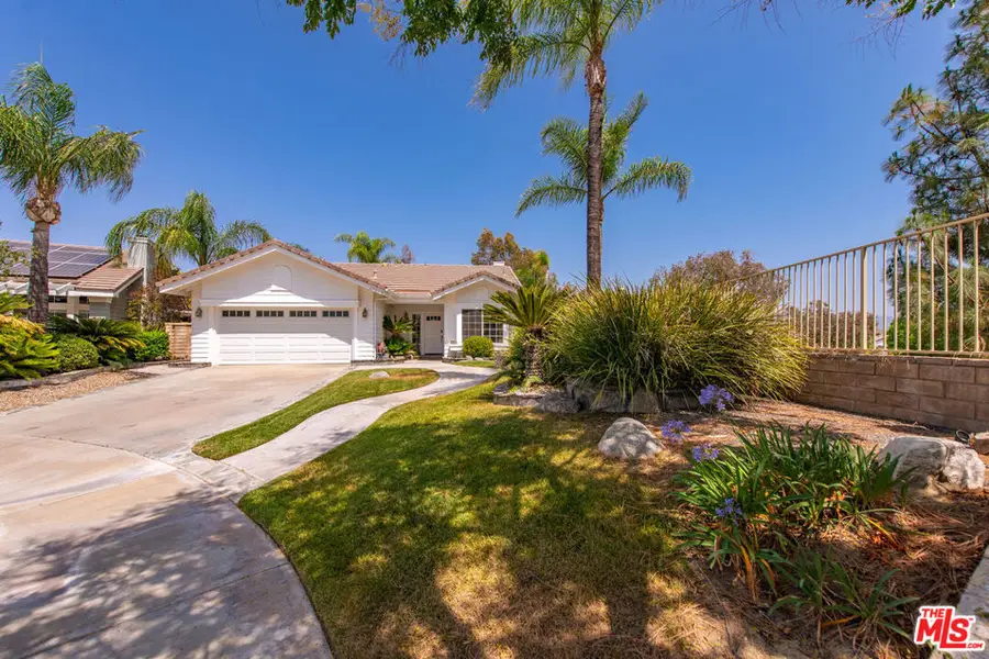 27100 Sanford Way, Valencia, CA 91354 - Image #3