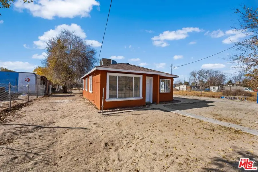 43331 Fairglen Road, Lancaster, CA 93535 - Image #3