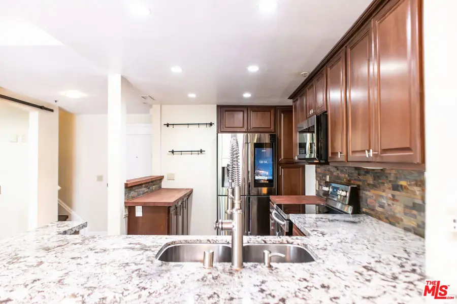 880 W 1st Street #205, Los Angeles, CA 90012 - Image #3