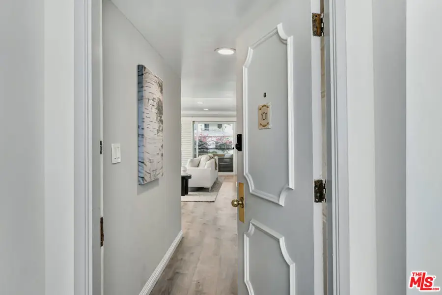 225 S Tower Drive #101, Beverly Hills, CA 90211 - Image #3