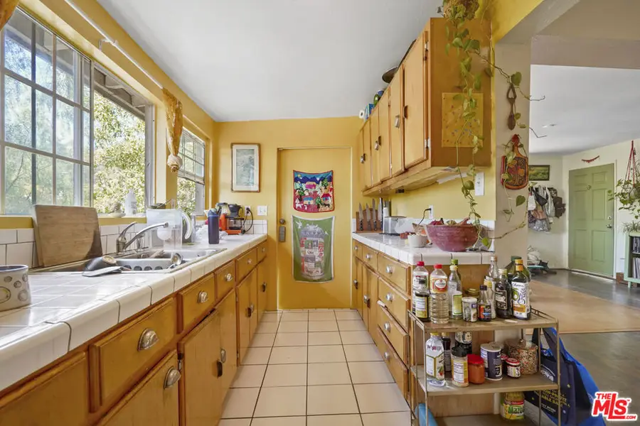 627 Dimmick Drive, Los Angeles, CA 90065 - Image #3