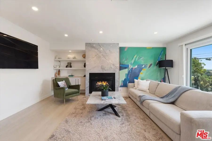 737 Pier Avenue #1, Santa Monica, CA 90405 - Image #3