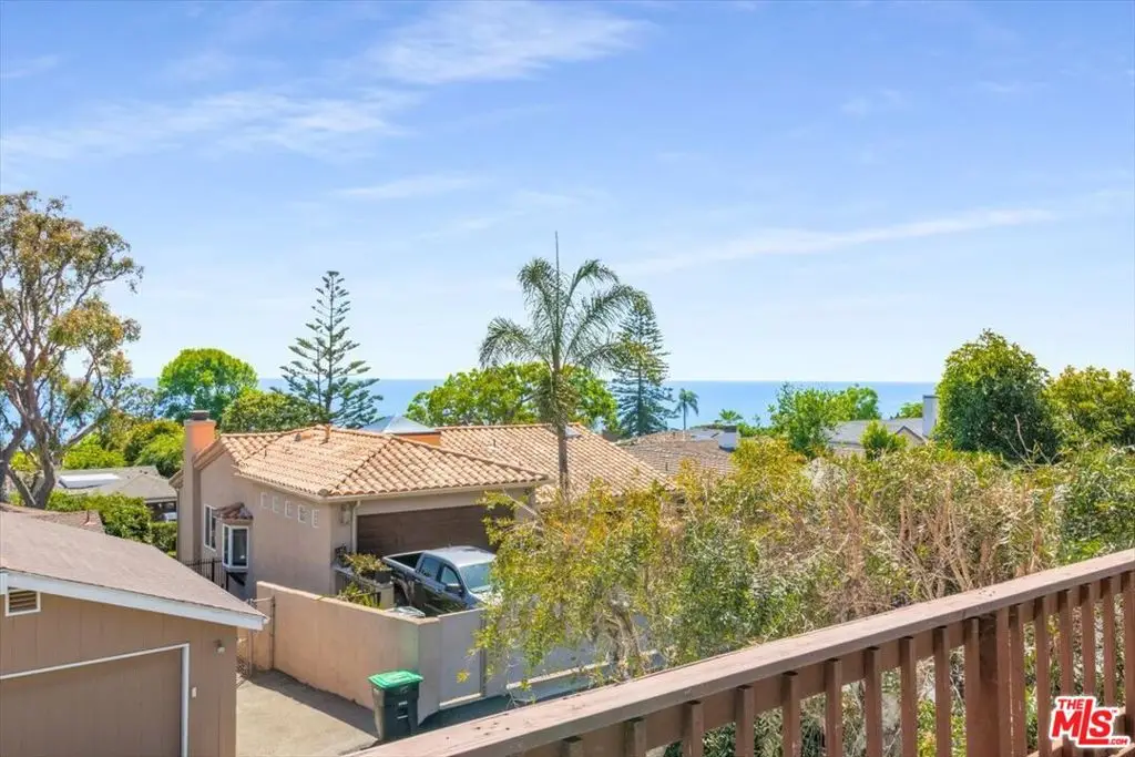 11 S Callecita, Laguna Beach, CA 92651 - Image #1