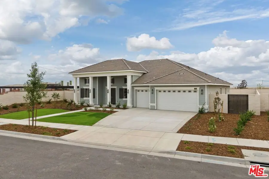 3719 Pathway Court, Bakersfield, CA 93311 - #3