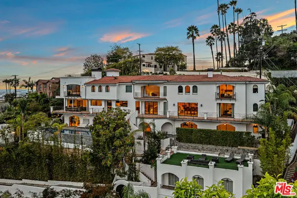 4733 Bonvue Avenue, Los Angeles, CA 90027