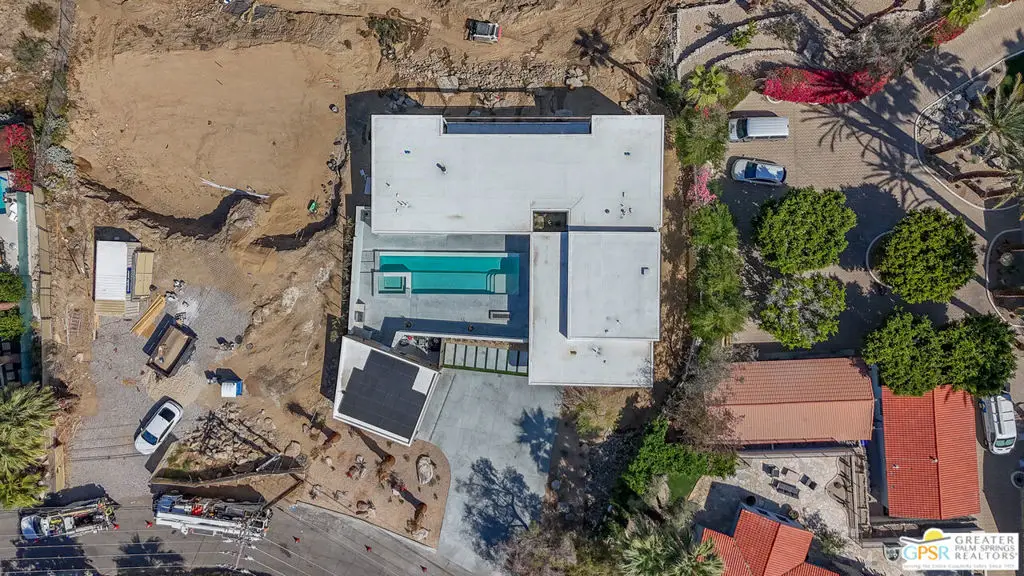 322 W Crestview Drive, Palm Springs, CA 92264 - Image #1