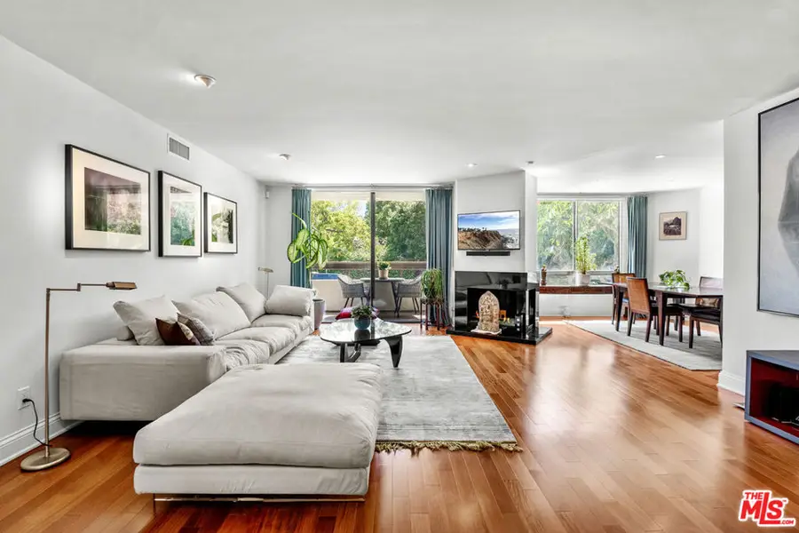 851 N Kings Road #102, West Hollywood, CA 90069 - Image #2