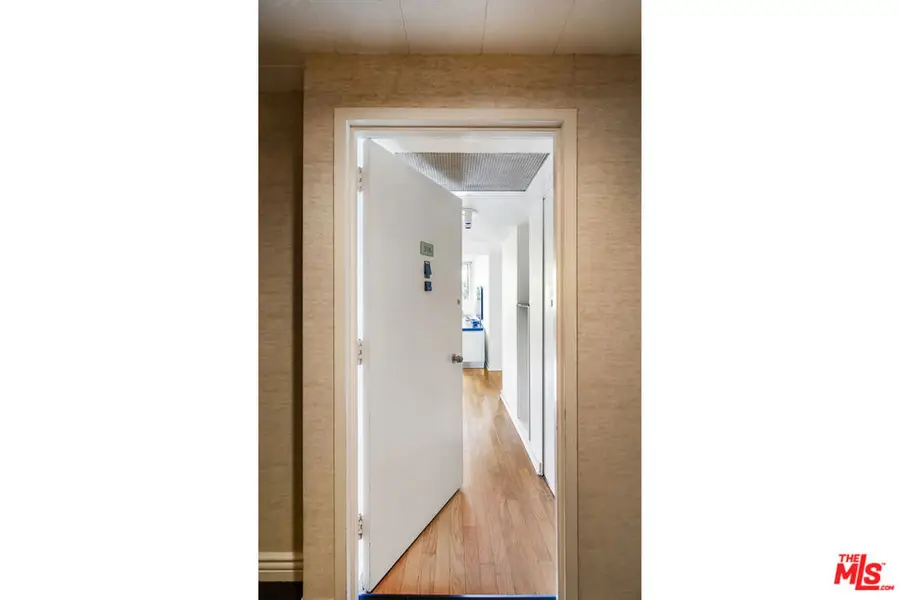 4411 Los Feliz Boulevard #306, Los Angeles, CA 90027 - Image #2