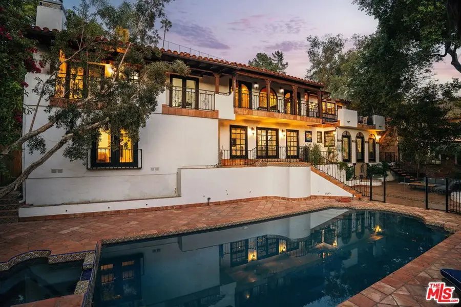 1664 Las Flores Drive, Glendale, CA 91207 - #2