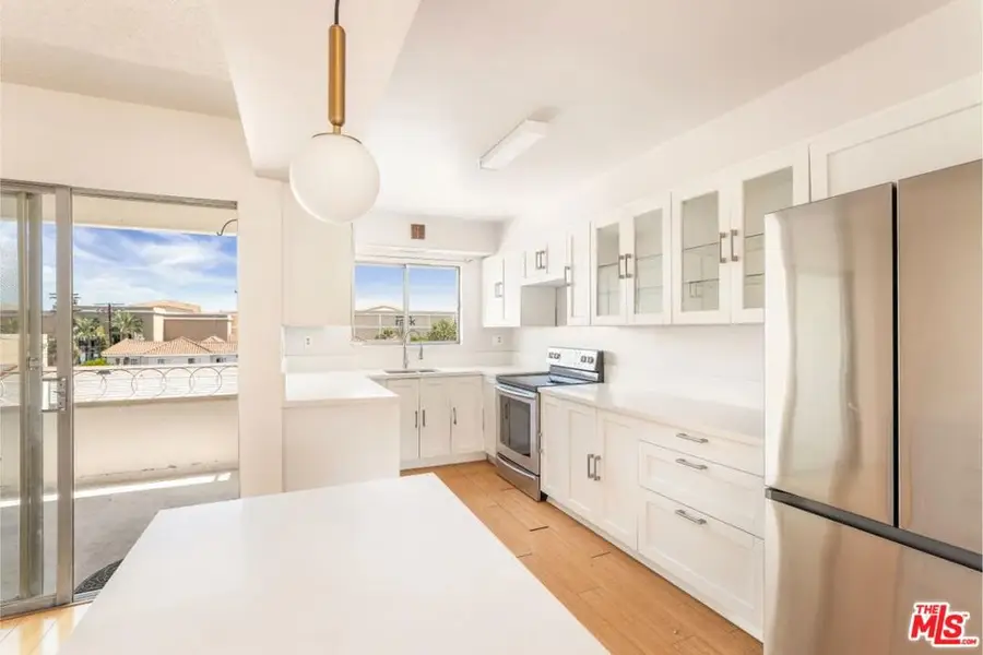 330 N Howard Street #311, Glendale, CA 91206 - Image #2