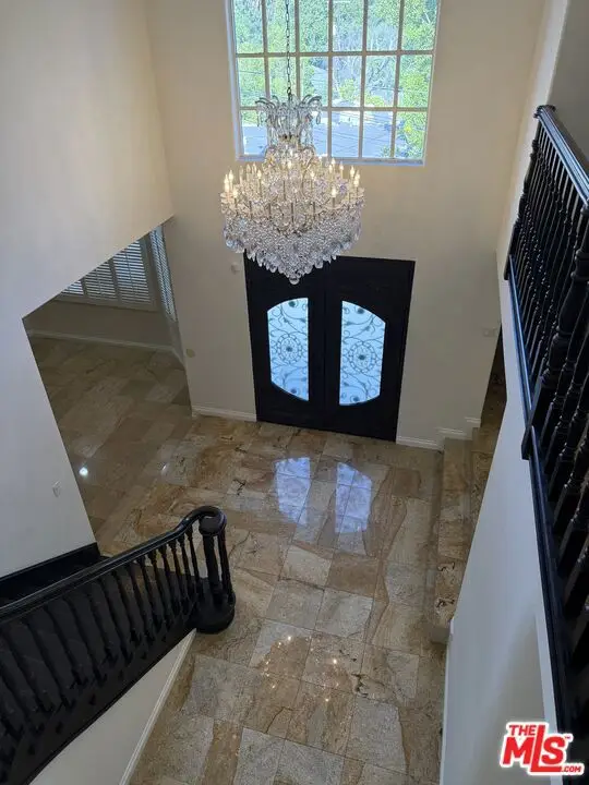 15020 Encanto Drive, Sherman Oaks, CA 91403 - Image #3