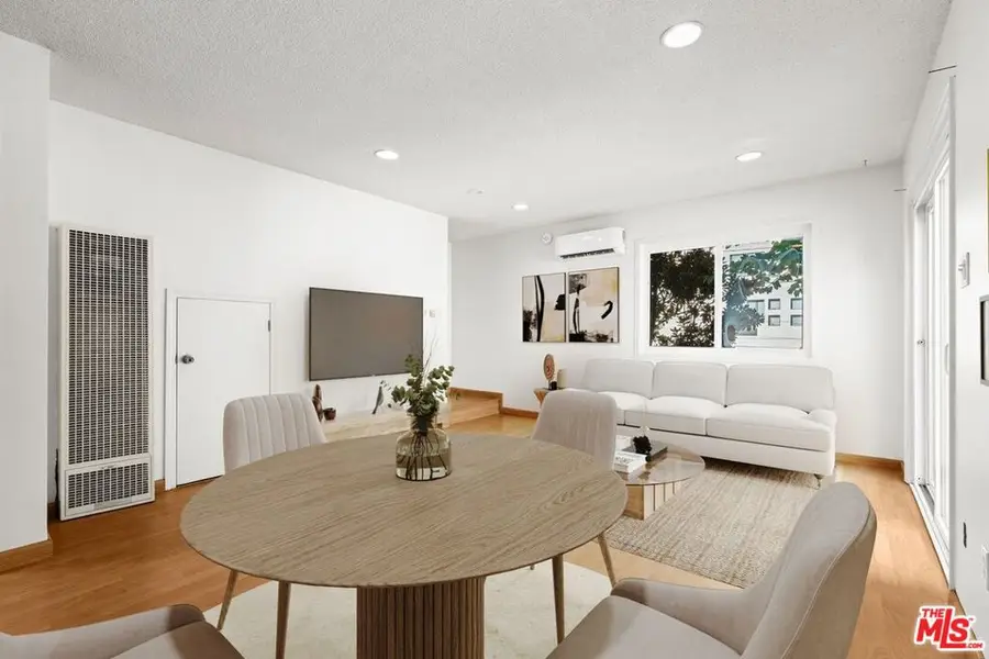 648 N Grand Avenue, Los Angeles, CA 90012 - Image #2