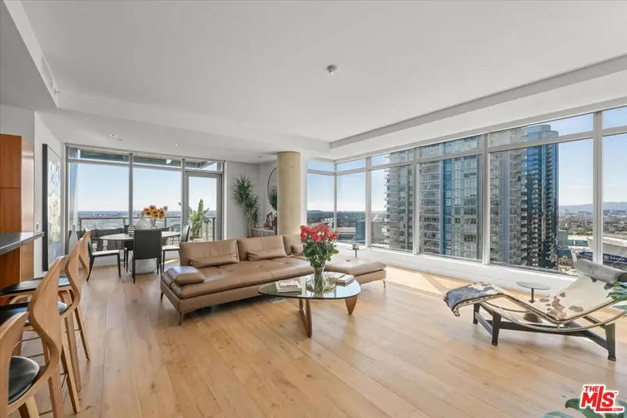 1155 S Grand Avenue #2202, Los Angeles, CA 90015 - Image #3