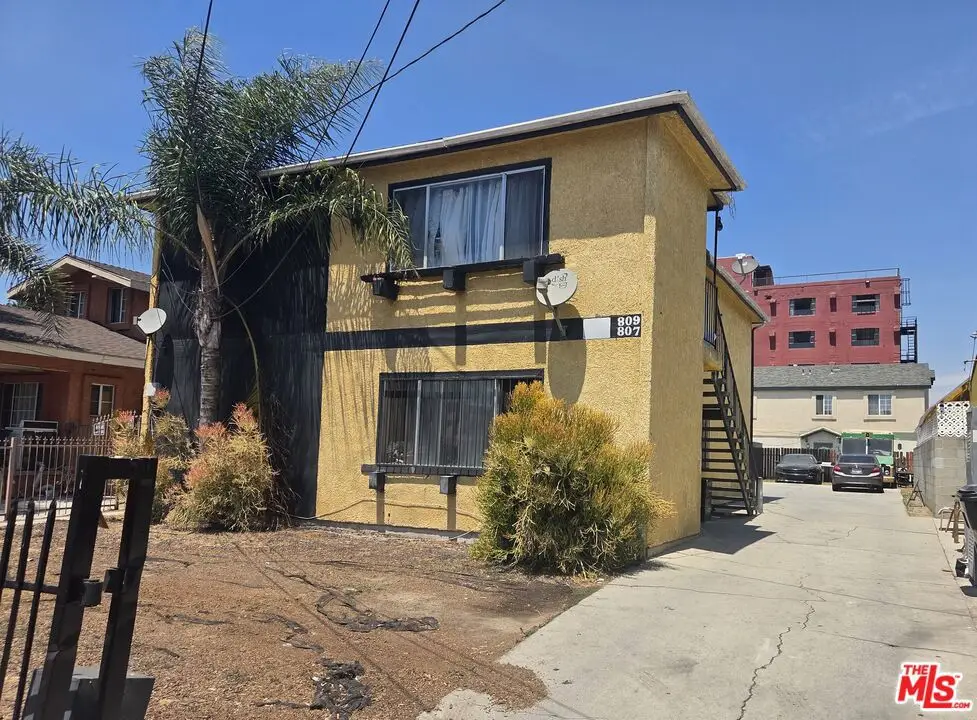 807 W 48th Street, Los Angeles, CA 90037 - #1