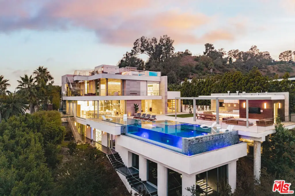 1460 Laurel Way, Beverly Hills, CA 90210 - Image #1