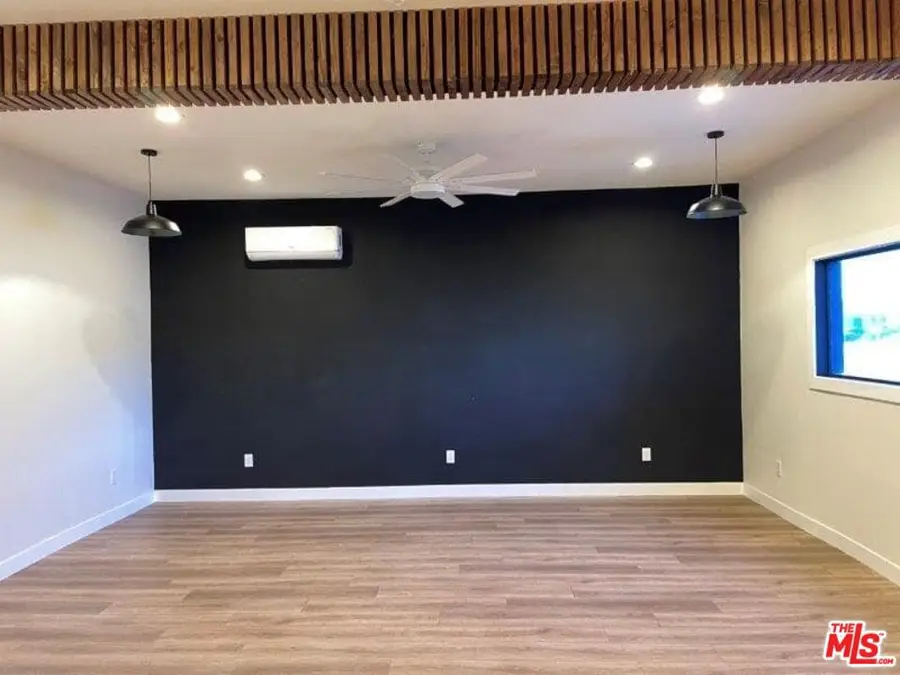 9712 S San Pedro Street, Los Angeles, CA 90003 - Image #2