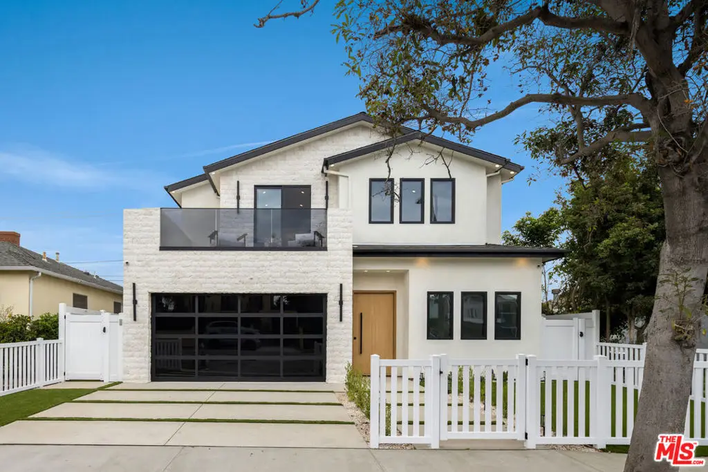 3910 Mclaughlin Avenue, Los Angeles, CA 90066 - Image #1