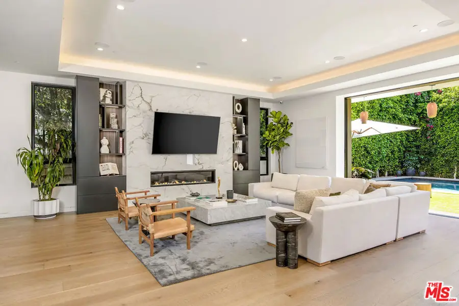 347 N Alfred Street, Los Angeles, CA 90048 - Image #3