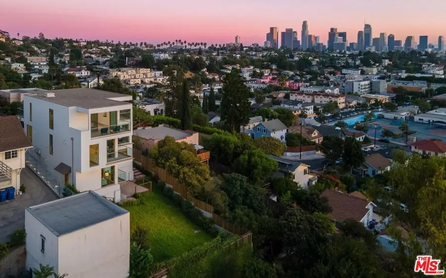 1551 Lucretia Avenue, Los Angeles, CA 90026 - Image #2