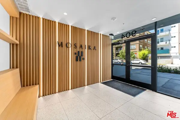 904 S New Hampshire Avenue #208, Los Angeles, CA 90006