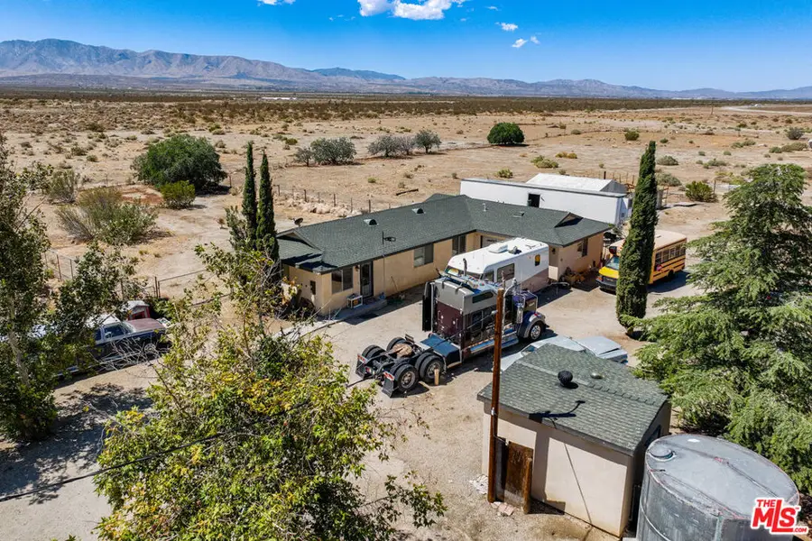36901 E 165th Street, Llano, CA 93544 - Image #3