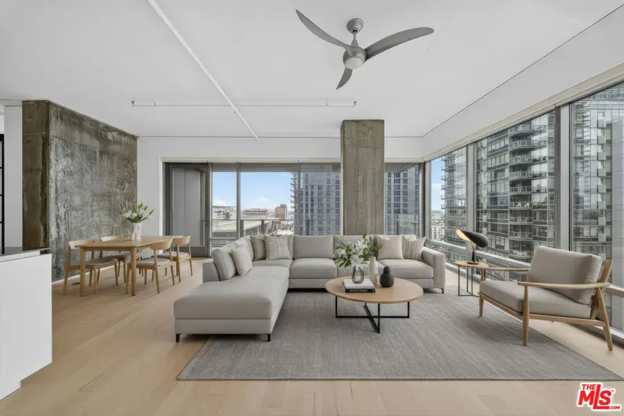 1100 S Hope Street #1501, Los Angeles, CA 90015 - Image #2